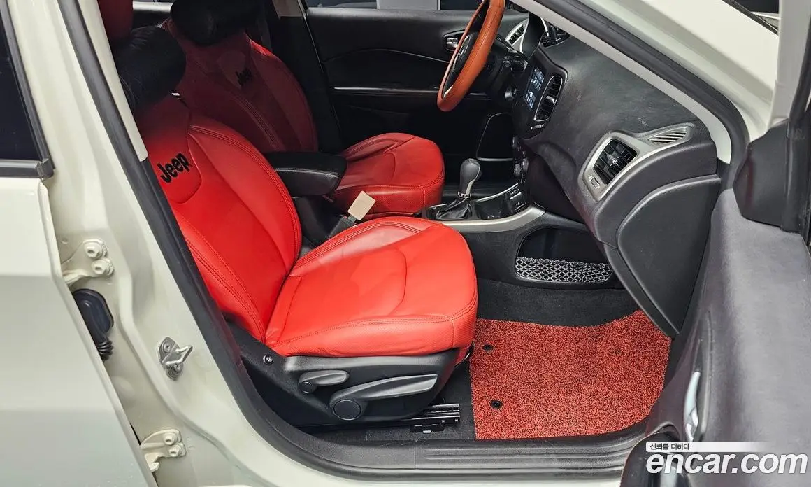 Jeep Compass 2018 2.4 автомат (гидро), фото 11 Jeep Compass 2018 2.4 автомат (гидро), фото 11