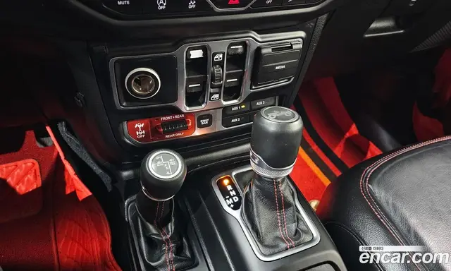 Jeep Wrangler 2019 2.0 автомат (гидро), миниатюра 12