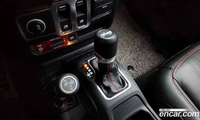 Jeep Wrangler 2020 2.0 автомат (гидро), миниатюра 12