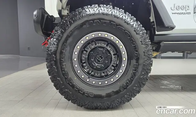 Jeep Wrangler 2021 2.0 автомат (гидро), миниатюра 5 Jeep Wrangler 2021 2.0 автомат (гидро), миниатюра 5