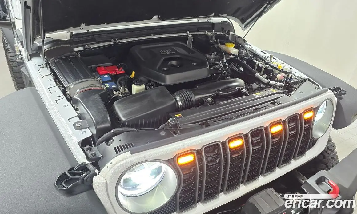 Jeep Wrangler 2021 2.0 автомат (гидро), фото 6 Jeep Wrangler 2021 2.0 автомат (гидро), фото 6