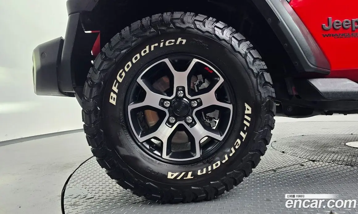Jeep Wrangler 2021 2.0 автомат (гидро), фото 5 Jeep Wrangler 2021 2.0 автомат (гидро), фото 5