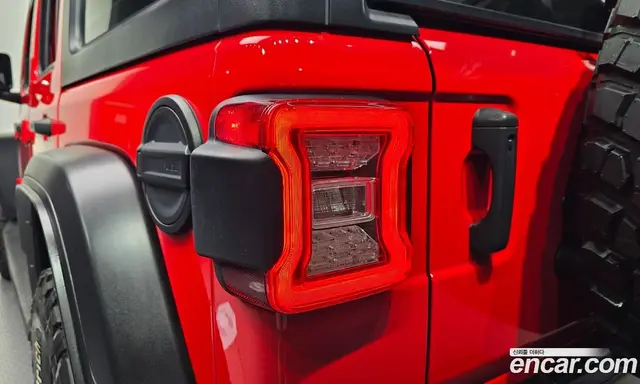 Jeep Wrangler 2021 2.0 автомат (гидро), миниатюра 9 Jeep Wrangler 2021 2.0 автомат (гидро), миниатюра 9