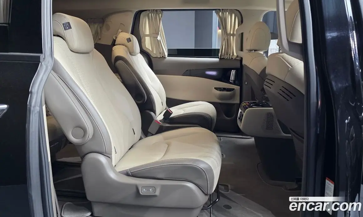 Kia Carnival 2021 3.5 автомат (гидро), фото 18 Kia Carnival 2021 3.5 автомат (гидро), фото 18