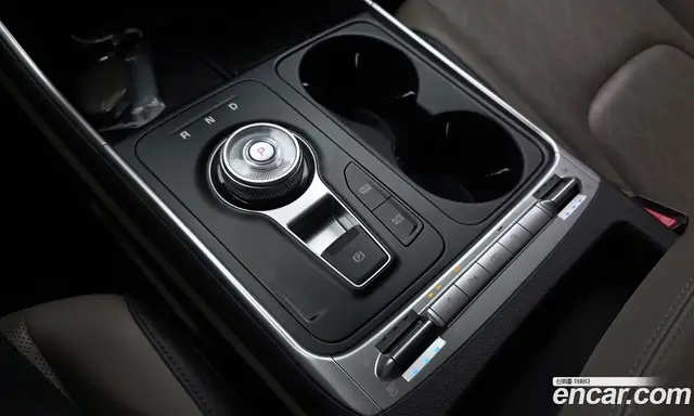 Kia Carnival 2024 2.2 автомат (гидро), миниатюра 12