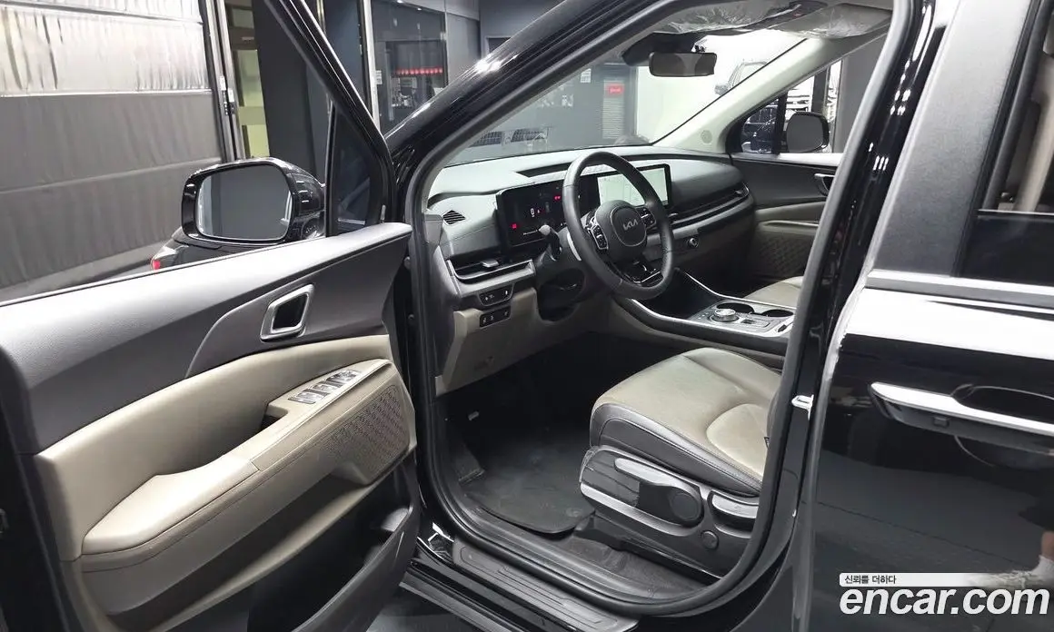 Kia Carnival 2024 2.2 автомат (гидро), фото 13 Kia Carnival 2024 2.2 автомат (гидро), фото 13