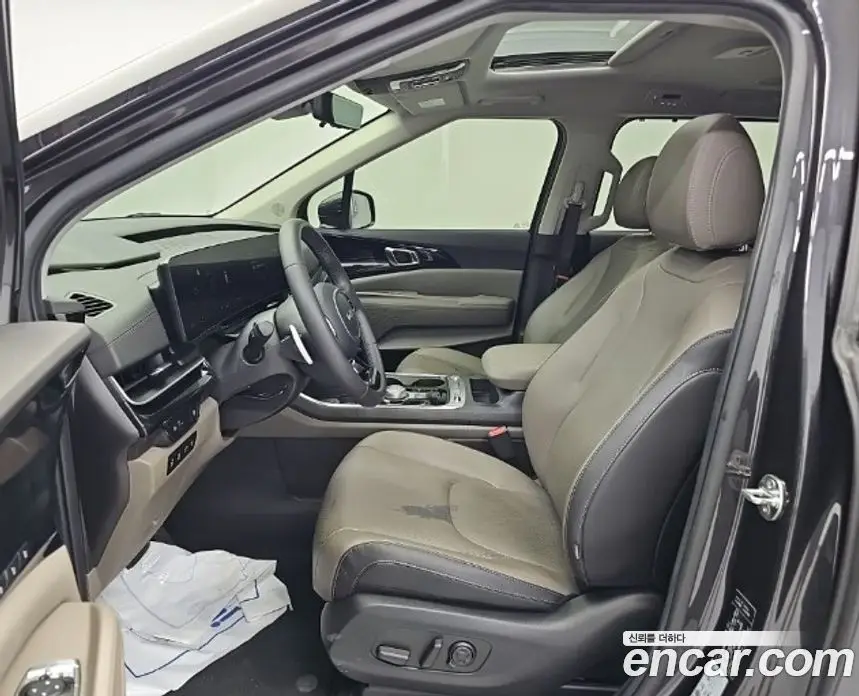 Kia Carnival 2024 1.6 автомат (гидро), фото 11 Kia Carnival 2024 1.6 автомат (гидро), фото 11