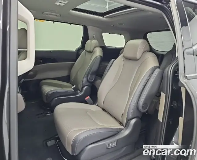 Kia Carnival 2024 1.6 автомат (гидро), миниатюра 12