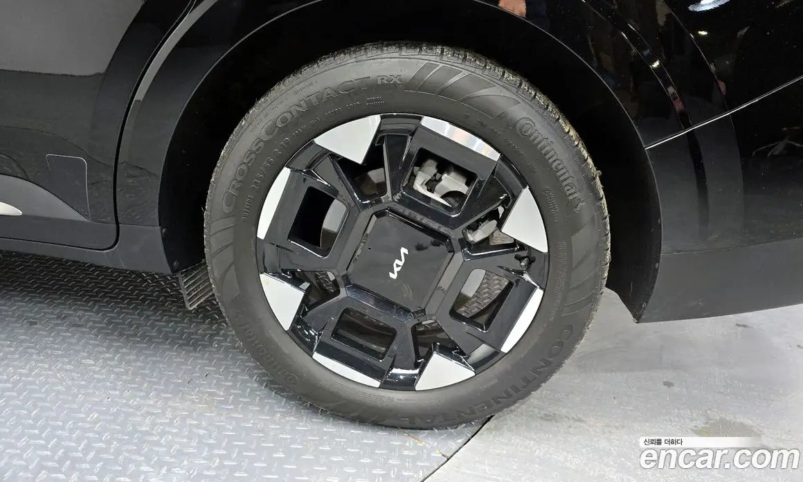 Kia Carnival 2025 2.2 автомат (гидро), фото 16 Kia Carnival 2025 2.2 автомат (гидро), фото 16