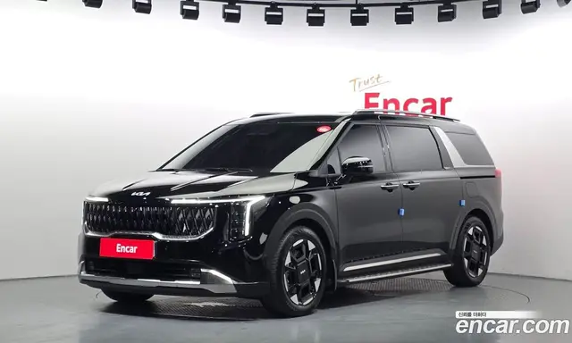 Kia Carnival, 2025, 18 214 км