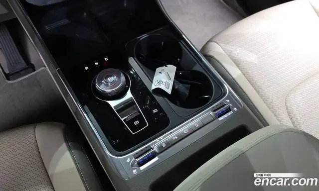Kia Carnival 2025 2.2 автомат (гидро), миниатюра 12