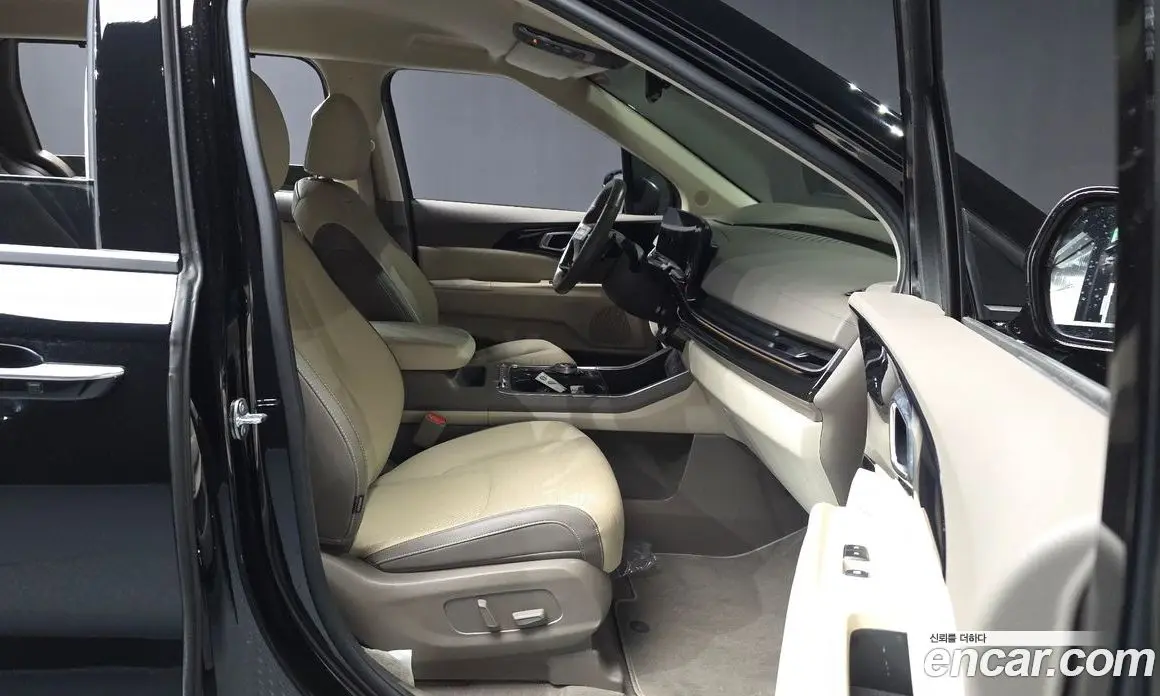 Kia Carnival 2025 2.2 автомат (гидро), фото 17 Kia Carnival 2025 2.2 автомат (гидро), фото 17