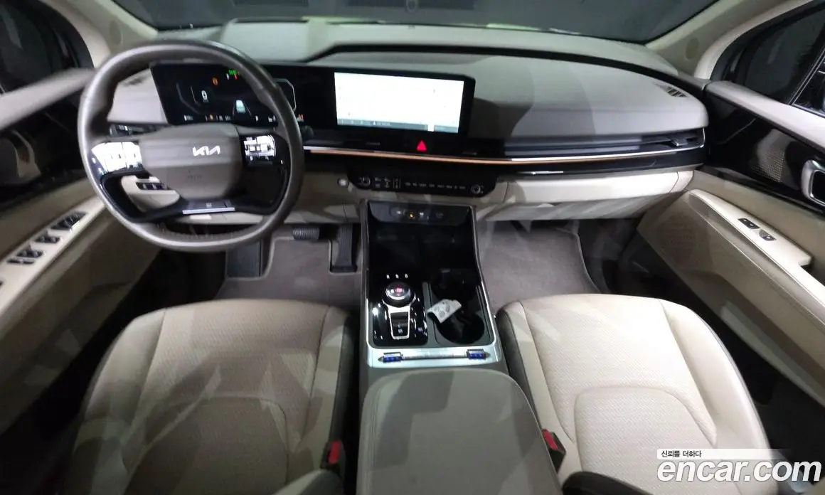 Kia Carnival 2025 2.2 автомат (гидро), фото 10 Kia Carnival 2025 2.2 автомат (гидро), фото 10
