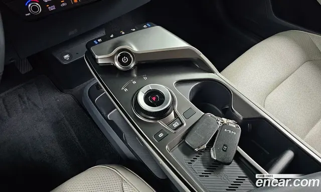 Kia EV6 2021 0.1 автомат (гидро), миниатюра 11