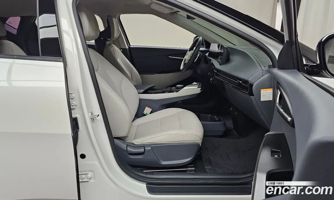 Kia EV6 2021 0.1 автомат (гидро), фото 16
