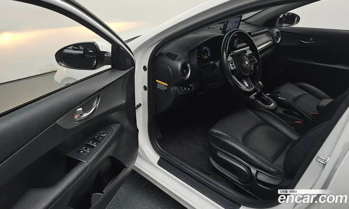 Kia K3 2020 1.6 автомат (гидро), фото 12 Kia K3 2020 1.6 автомат (гидро), фото 12