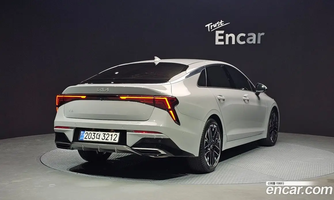 Kia K5 (Optima) 2023 1.6 автомат (гидро), фото 2 Kia K5 (Optima) 2023 1.6 автомат (гидро), фото 2
