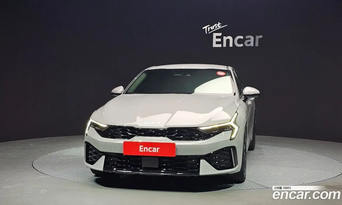 Kia K5 (Optima) 2023 1.6 автомат (гидро), фото 3 Kia K5 (Optima) 2023 1.6 автомат (гидро), фото 3