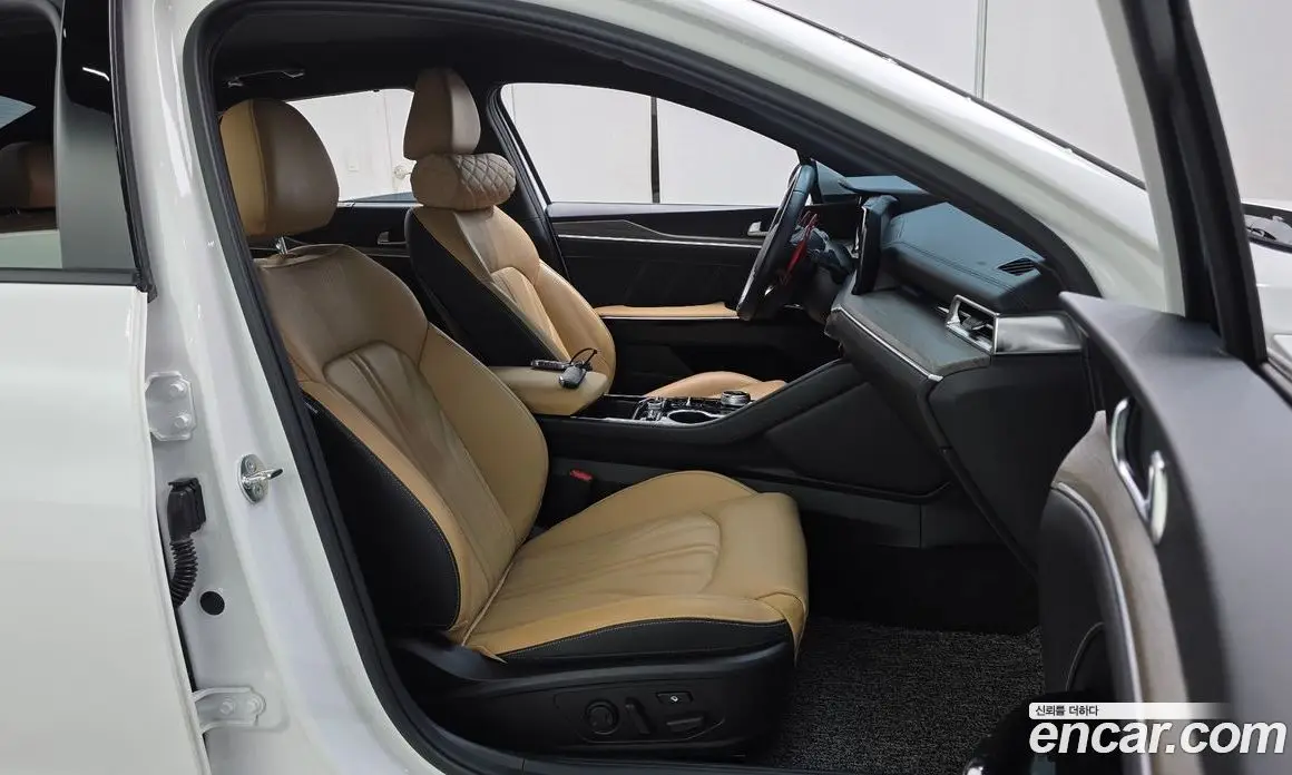 Kia K5 (Optima) 2023 1.6 автомат (гидро), фото 16 Kia K5 (Optima) 2023 1.6 автомат (гидро), фото 16