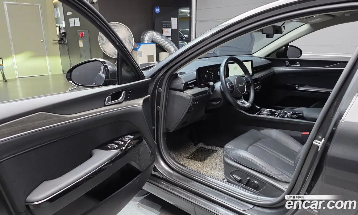 Kia K5 (Optima) 2024 2.0 автомат (гидро), фото 13 Kia K5 (Optima) 2024 2.0 автомат (гидро), фото 13