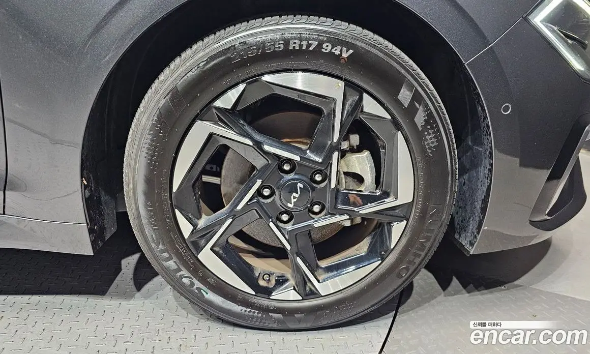 Kia K5 (Optima) 2024 2.0 автомат (гидро), фото 7 Kia K5 (Optima) 2024 2.0 автомат (гидро), фото 7