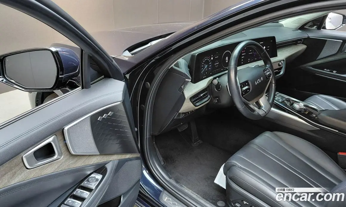 Kia K8 2022 2.5 автомат (гидро), фото 13 Kia K8 2022 2.5 автомат (гидро), фото 13