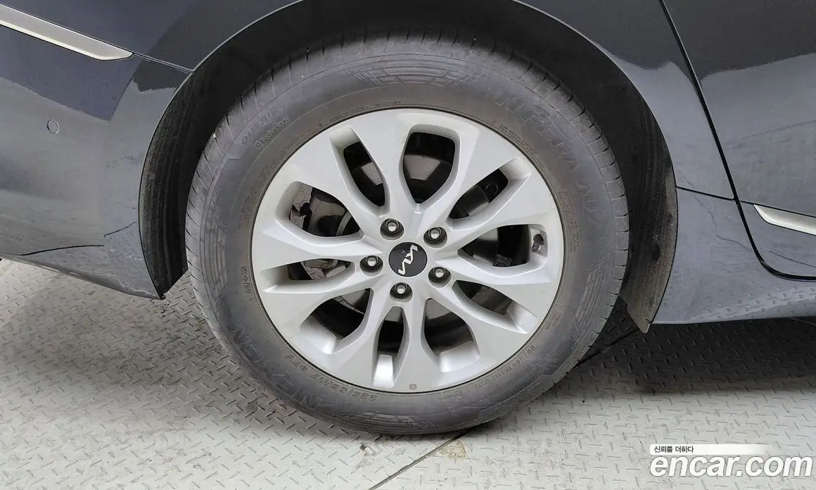 Kia K8 2022 2.5 автомат (гидро), фото 5 Kia K8 2022 2.5 автомат (гидро), фото 5
