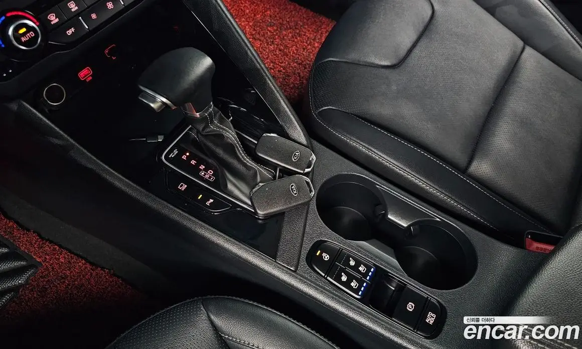 Kia Niro 2020 1.6 автомат (гидро), фото 12