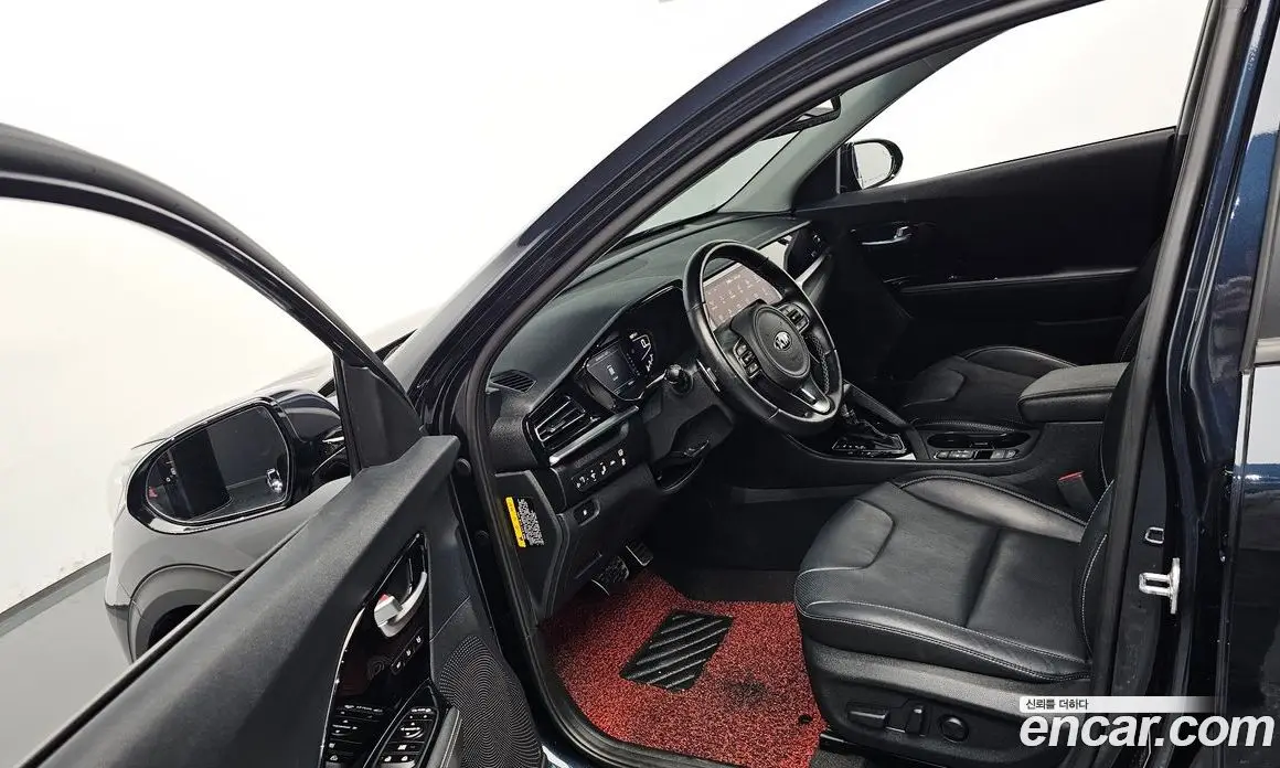 Kia Niro 2020 1.6 автомат (гидро), фото 13