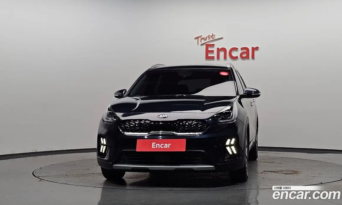 Kia Niro 2020 1.6 автомат (гидро), фото 3