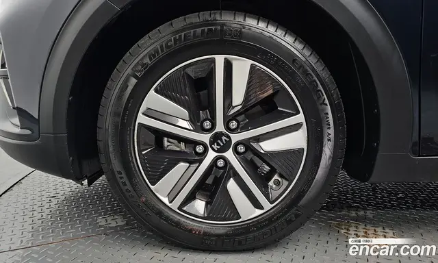 Kia Niro 2020 1.6 автомат (гидро), миниатюра 5