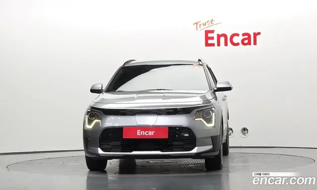 Kia Niro 2023 0.2 автомат (гидро), миниатюра 3