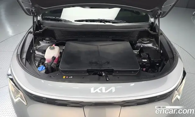 Kia Niro 2023 0.2 автомат (гидро), миниатюра 6