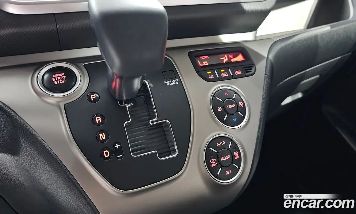 Kia Ray 2021 1.0 автомат (гидро), фото 12 Kia Ray 2021 1.0 автомат (гидро), фото 12