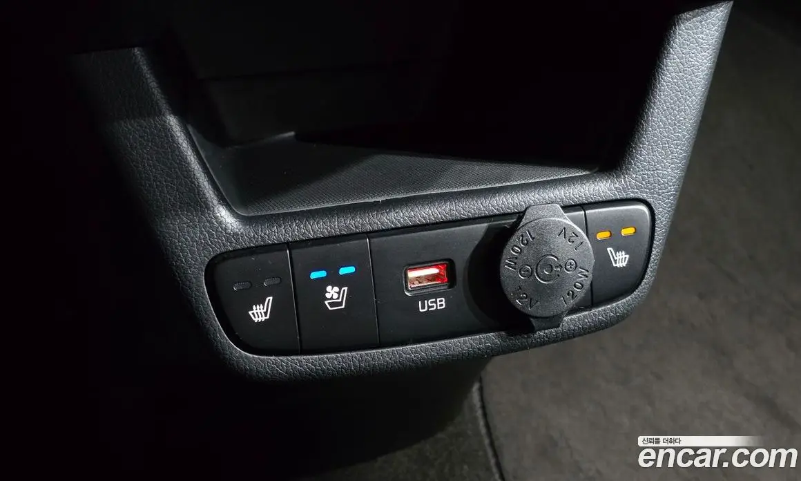 Kia Ray 2022 1.0 автомат (гидро), фото 18