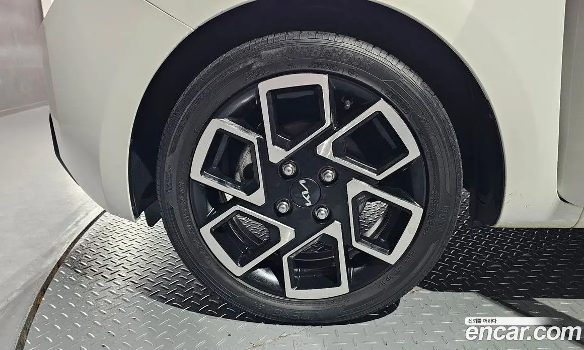 Kia Ray 2022 1.0 автомат (гидро), фото 5 Kia Ray 2022 1.0 автомат (гидро), фото 5