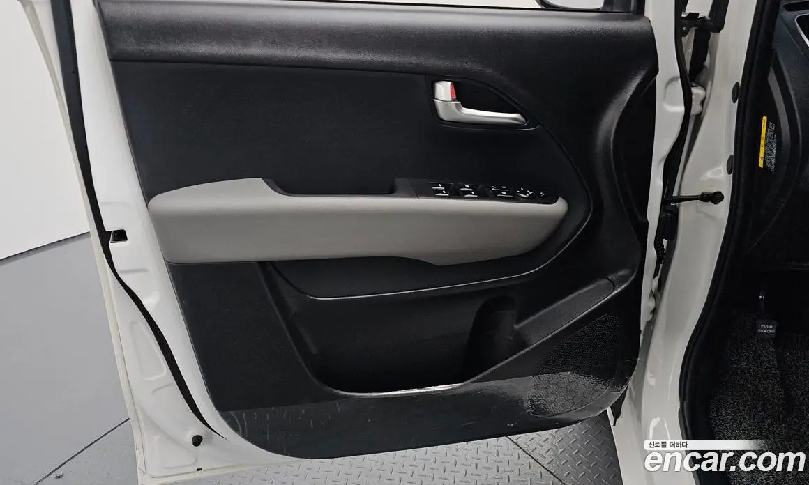 Kia Ray 2022 1.0 автомат (гидро), фото 14 Kia Ray 2022 1.0 автомат (гидро), фото 14