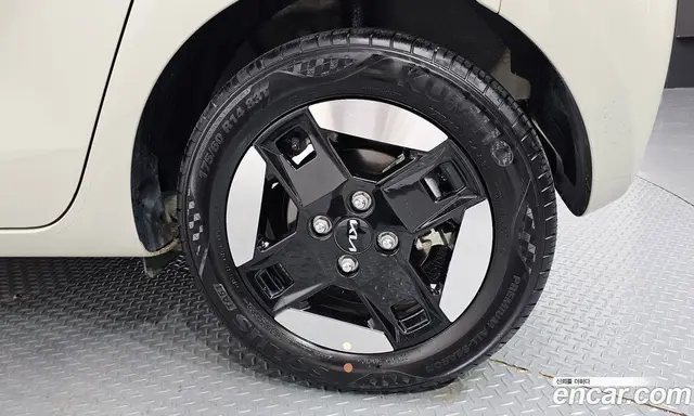 Kia Ray 2024 0.1 автомат (гидро), миниатюра 6