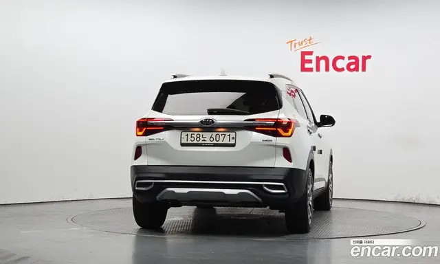 Kia Seltos 2020 1.6 автомат (гидро), миниатюра 4