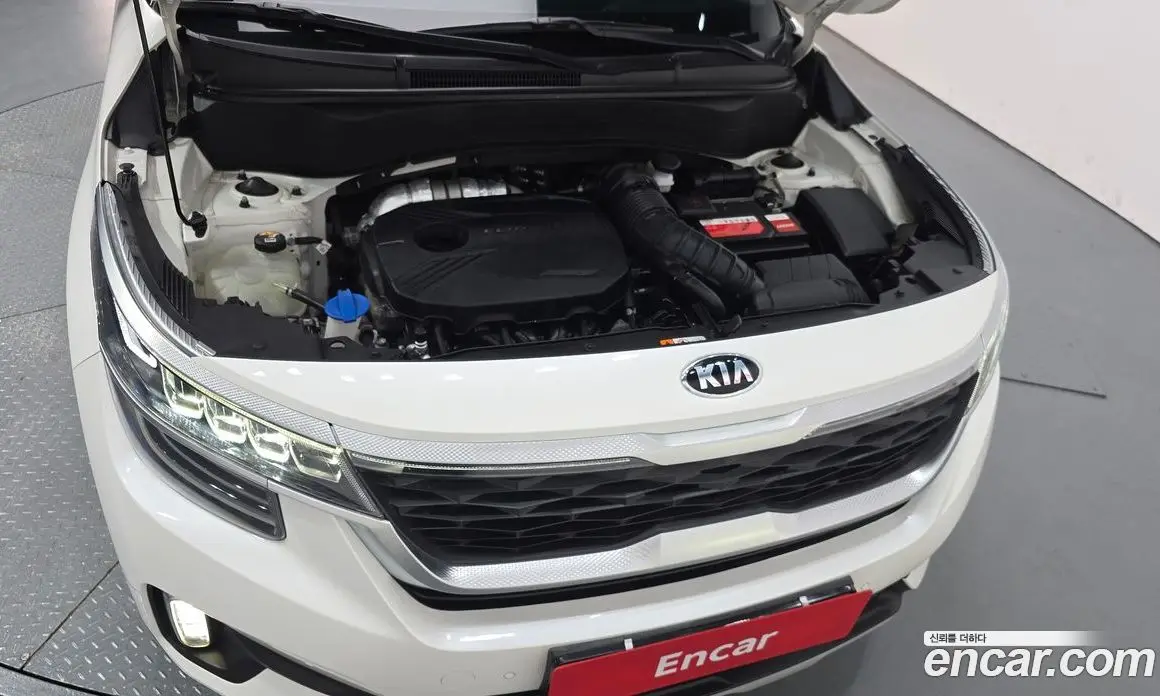Kia Seltos 2020 1.6 автомат (гидро), фото 6