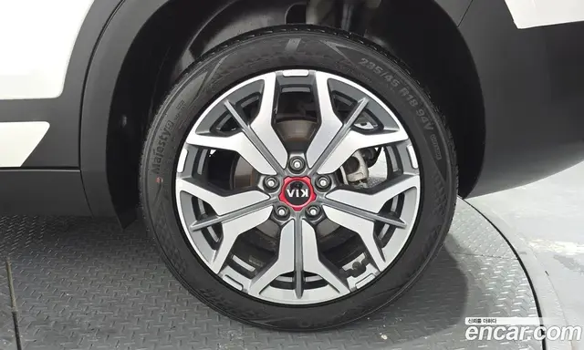 Kia Seltos 2020 1.6 автомат (гидро), миниатюра 7