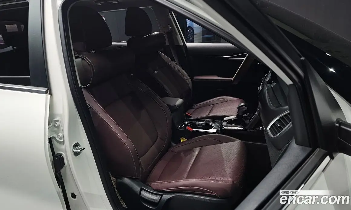Kia Seltos 2021 1.6 автомат (гидро), фото 17