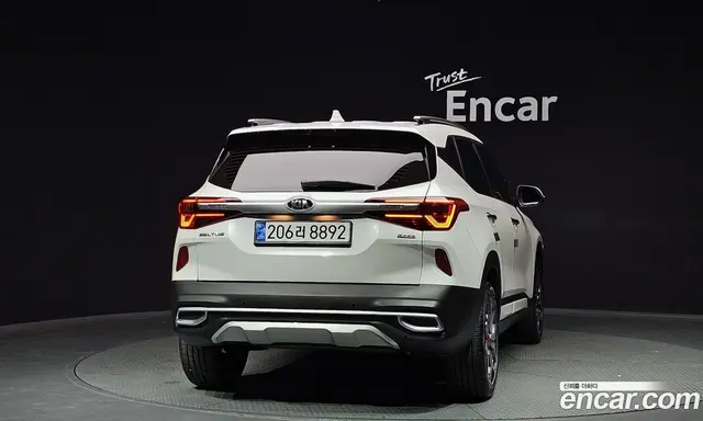 Kia Seltos 2021 1.6 автомат (гидро), миниатюра 4