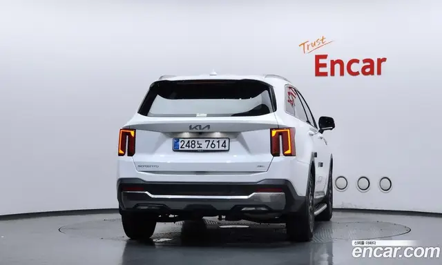 Kia Sorento 2025 1.6 автомат (гидро), миниатюра 3