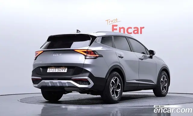 Kia Sportage 2023 2.0 автомат (гидро), миниатюра 2