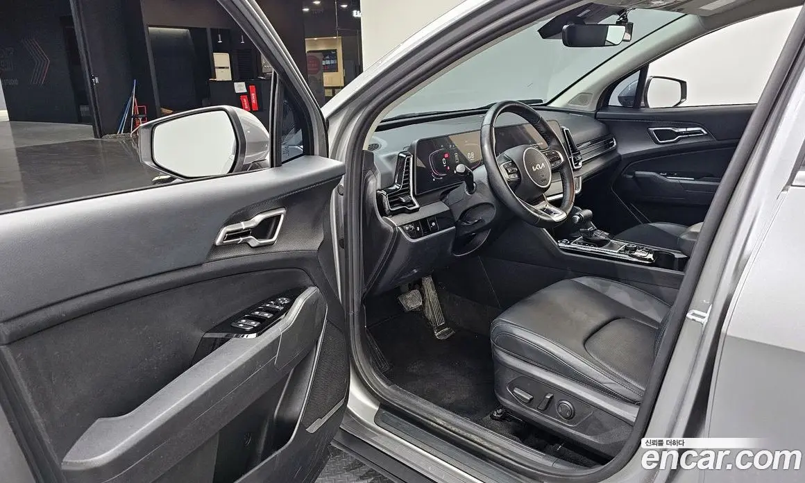 Kia Sportage 2023 2.0 автомат (гидро), фото 13