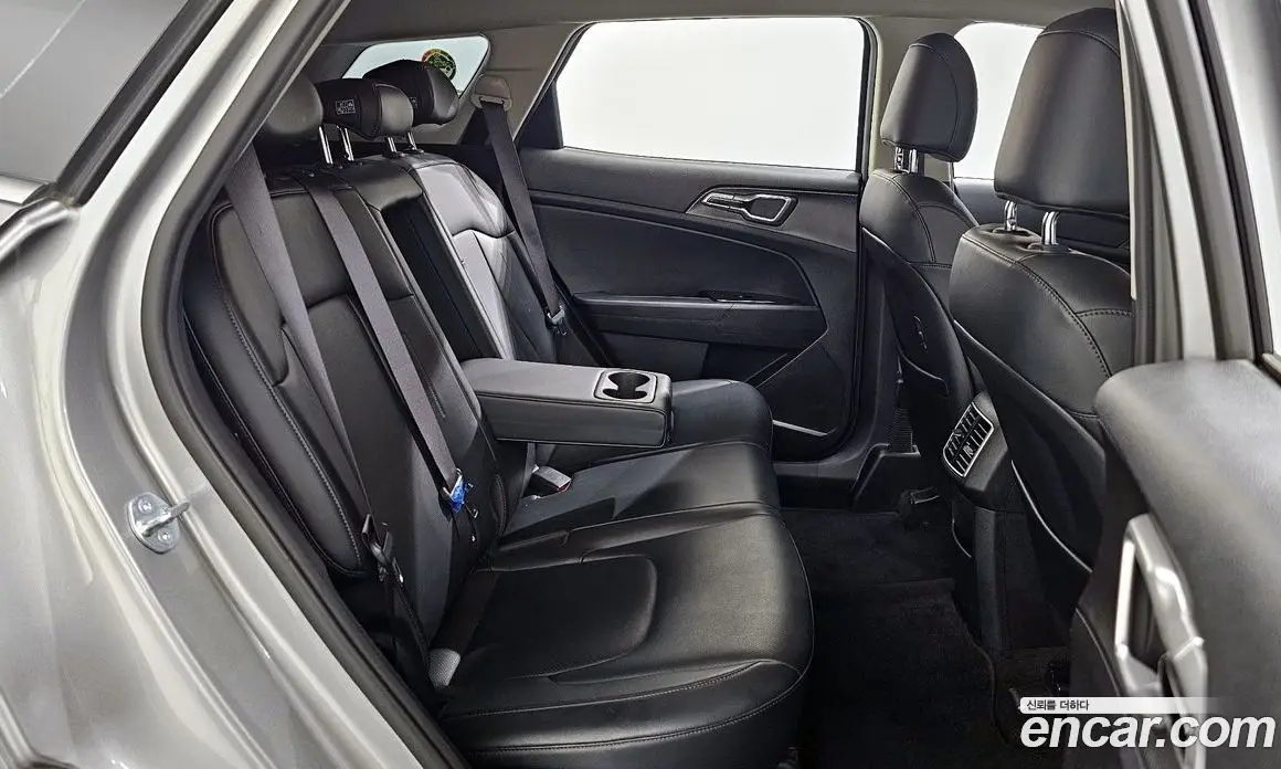 Kia Sportage 2023 2.0 автомат (гидро), фото 18
