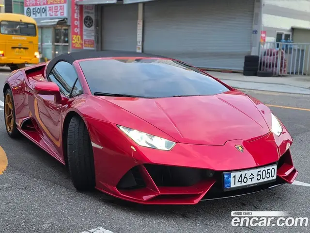 Lamborghini Huracan 2023 5.2 автомат (робот), миниатюра 2 Lamborghini Huracan 2023 5.2 автомат (робот), миниатюра 2