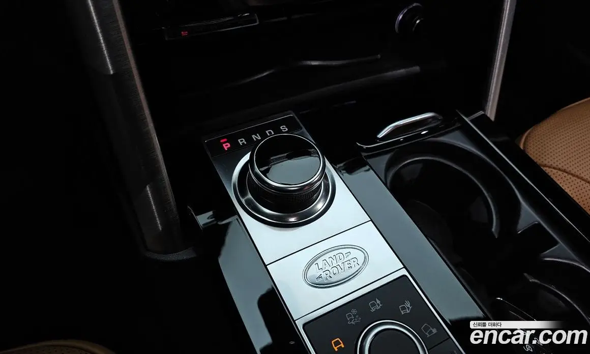 Land Rover Discovery 2019 3.0 автомат (гидро), фото 11