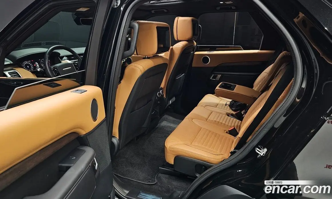 Land Rover Discovery 2019 3.0 автомат (гидро), фото 16